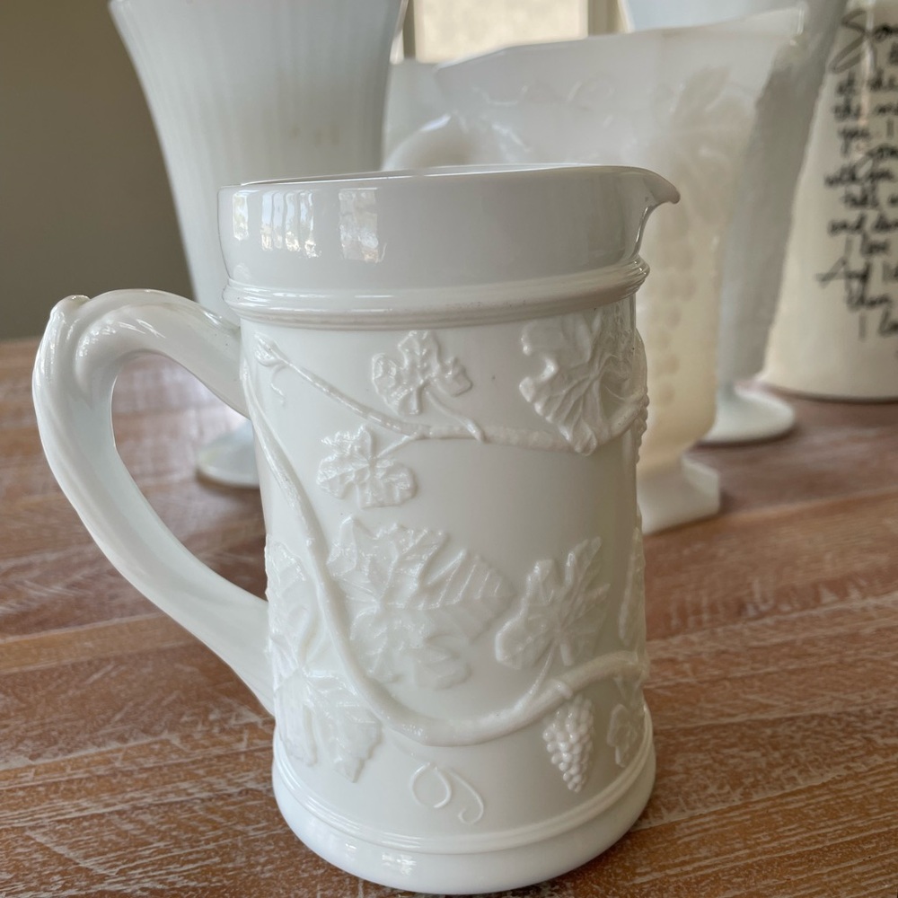 Milk glass mug please see all pictures for sizes and detail details